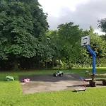 Wohlfuehloase In Der Eifel Mit Weitblick In Natur, Seenaehe, Poolnutzung, Minigolf, Tennis Und Vieles Mehr Dom wakacyjny