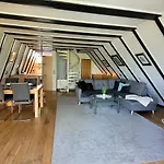 Wohlfuehloase In Der Eifel Mit Weitblick In Natur, Seenaehe, Poolnutzung, Minigolf, Tennis Und Vieles Mehr Dom wakacyjny *