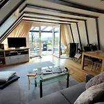 Dom wakacyjny Wohlfuehloase In Der Eifel Mit Weitblick In Natur, Seenaehe, Poolnutzung, Minigolf, Tennis Und Vieles Mehr Blankenheim (North Rhine-Westphalia)