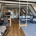 Holiday home Wohlfuehloase In Der Eifel Mit Weitblick In Natur, Seenaehe, Poolnutzung, Minigolf, Tennis Und Vieles Mehr