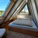 Wohlfuehloase In Der Eifel Mit Weitblick In Natur, Seenaehe, Poolnutzung, Minigolf, Tennis Und Vieles Mehr Blankenheim (North Rhine-Westphalia)