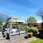 Wohlfuehloase In Der Eifel Mit Weitblick In Natur, Seenaehe, Poolnutzung, Minigolf, Tennis Und Vieles Mehr Holiday home Blankenheim (North Rhine-Westphalia)