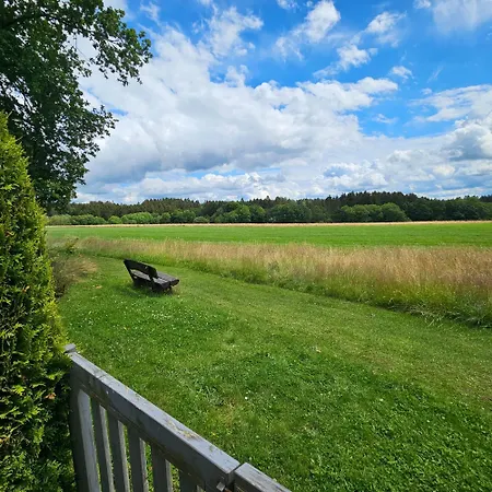 Wohlfuehloase In Der Eifel Mit Weitblick In Natur, Seenaehe, Poolnutzung, Minigolf, Tennis Und Vieles Mehr
