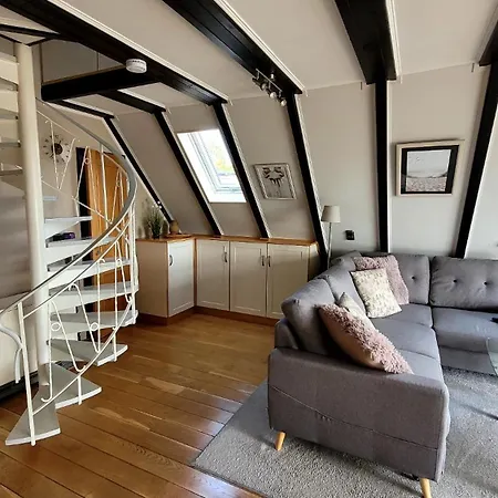 Wohlfuehloase In Der Eifel Mit Weitblick In Natur, Seenaehe, Poolnutzung, Minigolf, Tennis Und Vieles Mehr