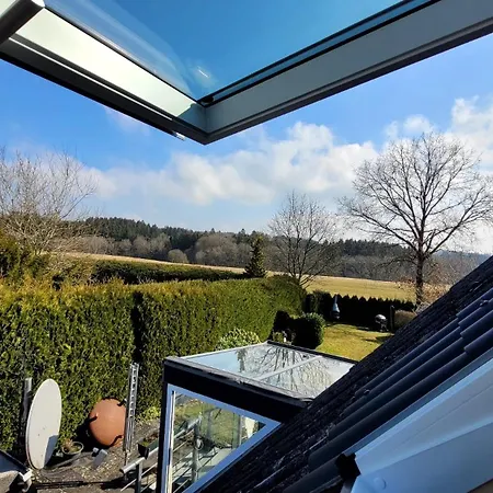 Wohlfuehloase In Der Eifel Mit Weitblick In Natur, Seenaehe, Poolnutzung, Minigolf, Tennis Und Vieles Mehr * 블랑켄하임