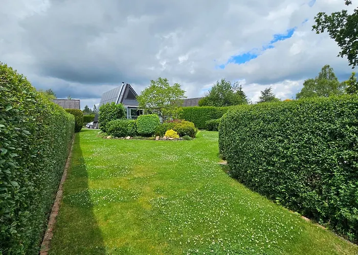 Wohlfuehloase In Der Eifel Mit Weitblick In Natur, Seenaehe, Poolnutzung, Minigolf, Tennis Und Vieles Mehr